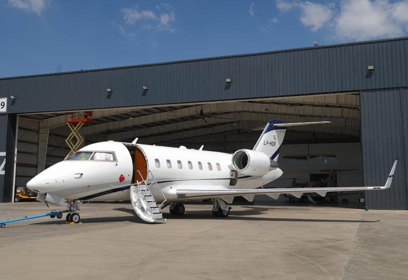 Bombardier Challenger 605 Cl 605