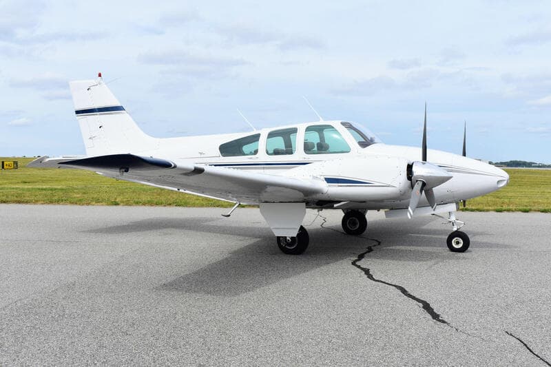 Beechcraft Baron B55